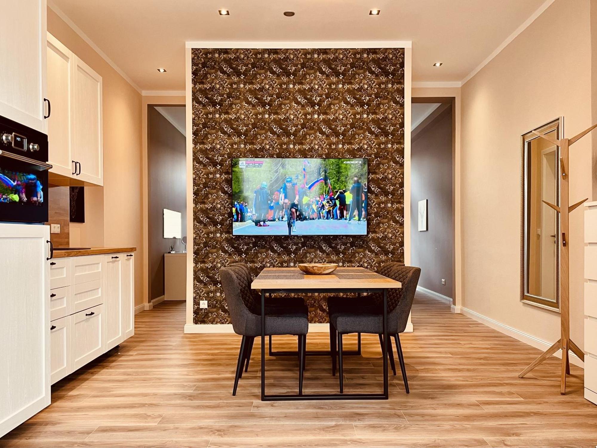 Casa Rehse I Loft-Apartment I Kostenlos Parken & Wlan I Self-Check-In I Oepnv I 65Zoll-Tv Erfurt Eksteriør billede